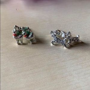 Pair of two reindeer holiday earrings